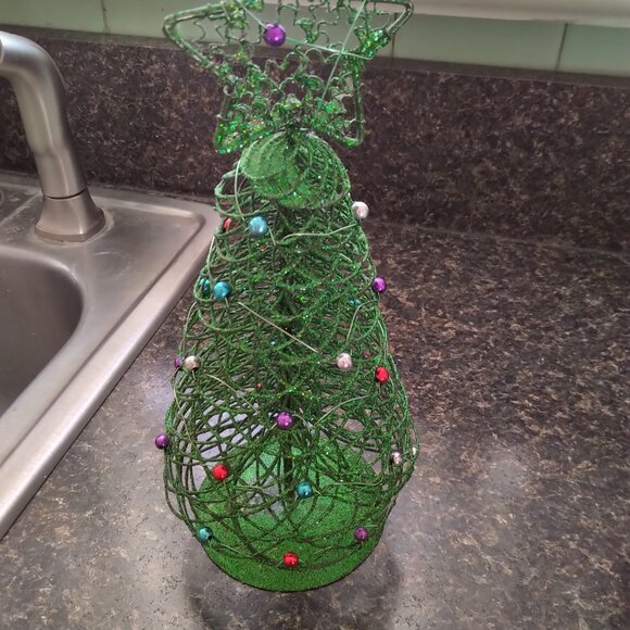 Neiman Marcus 70's & 80's Christmas Figurines Sculptures & Musicals RARE LOT - Picture 4 of 11